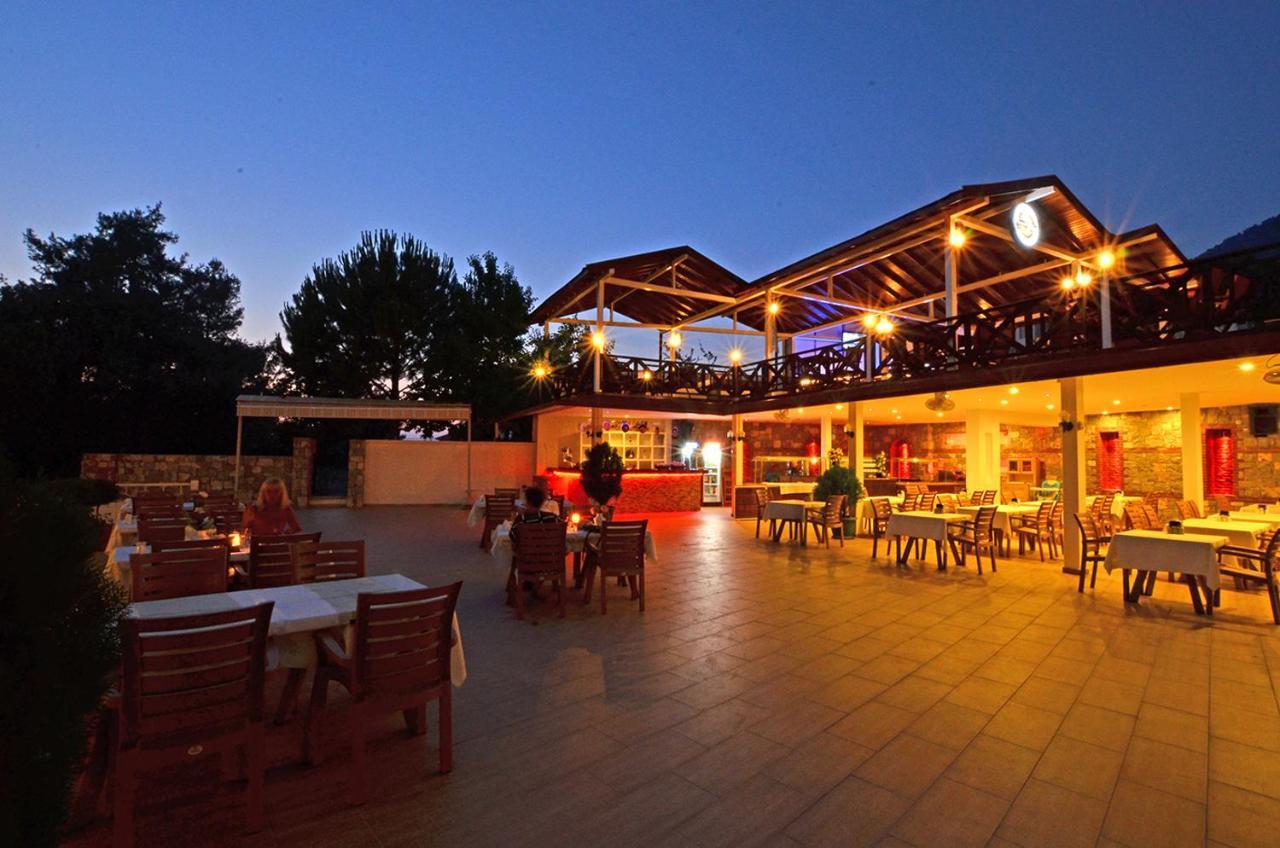 Konfor Suite Otel Cedit Exterior foto
