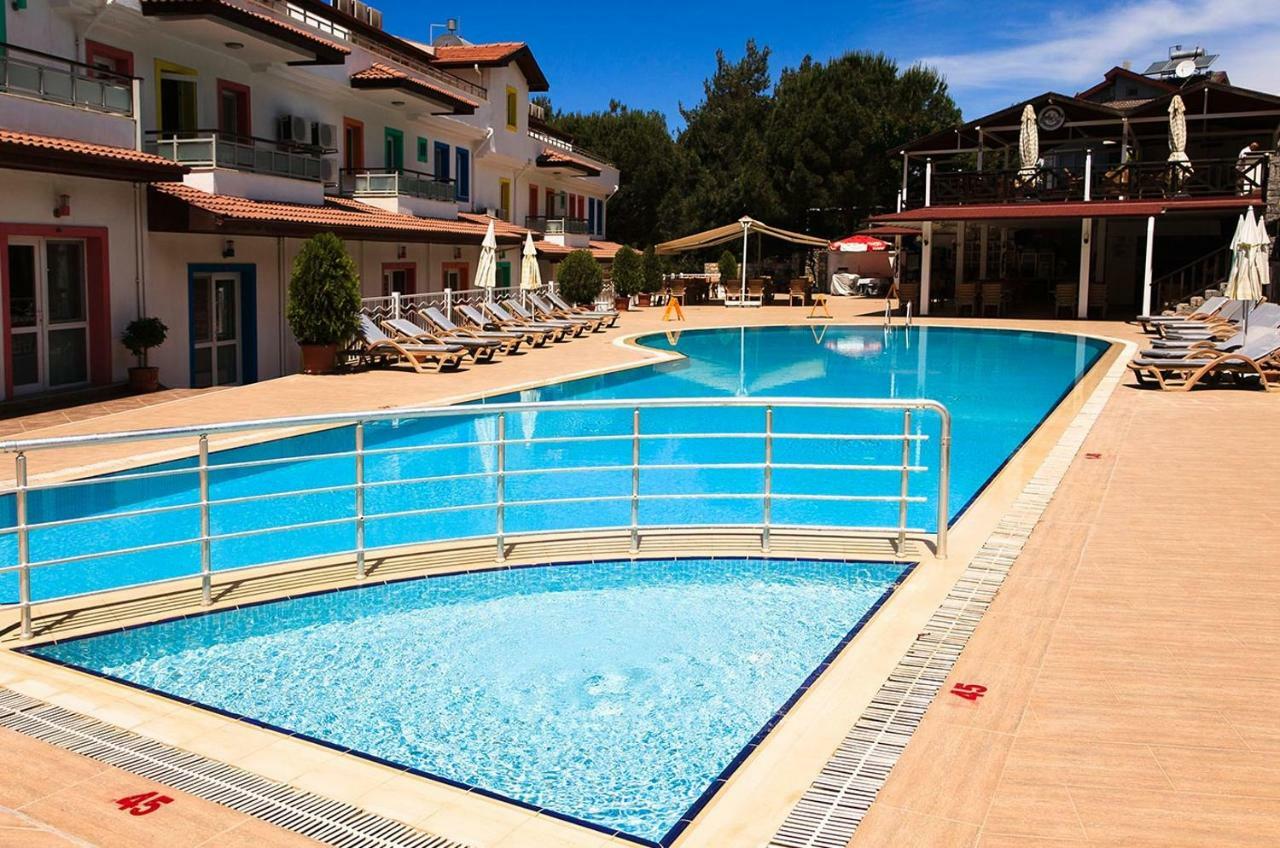 Konfor Suite Otel Cedit Exterior foto